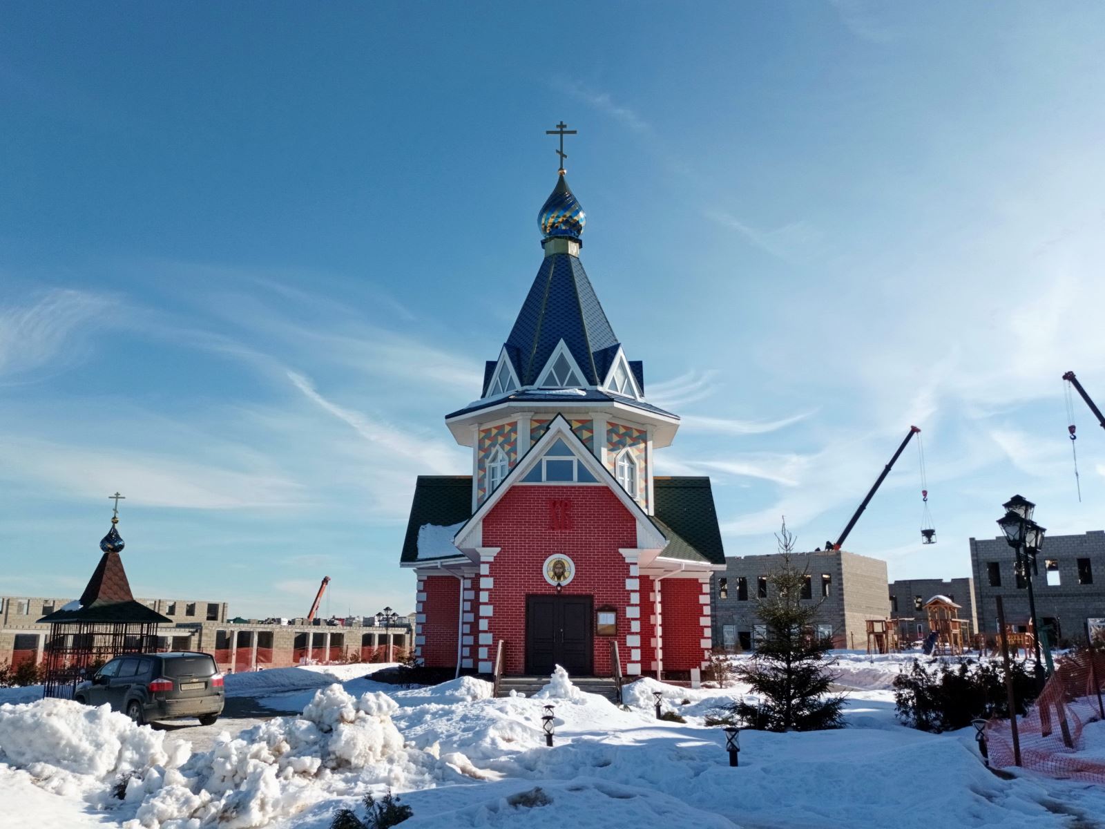 Храм в честь Новомучеников и Исповедников земли Дмитровской в с. Озерецкое